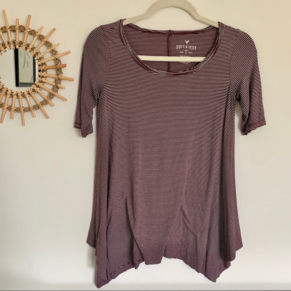 SALE ☀️3/$20 AE Soft and Sexy Top